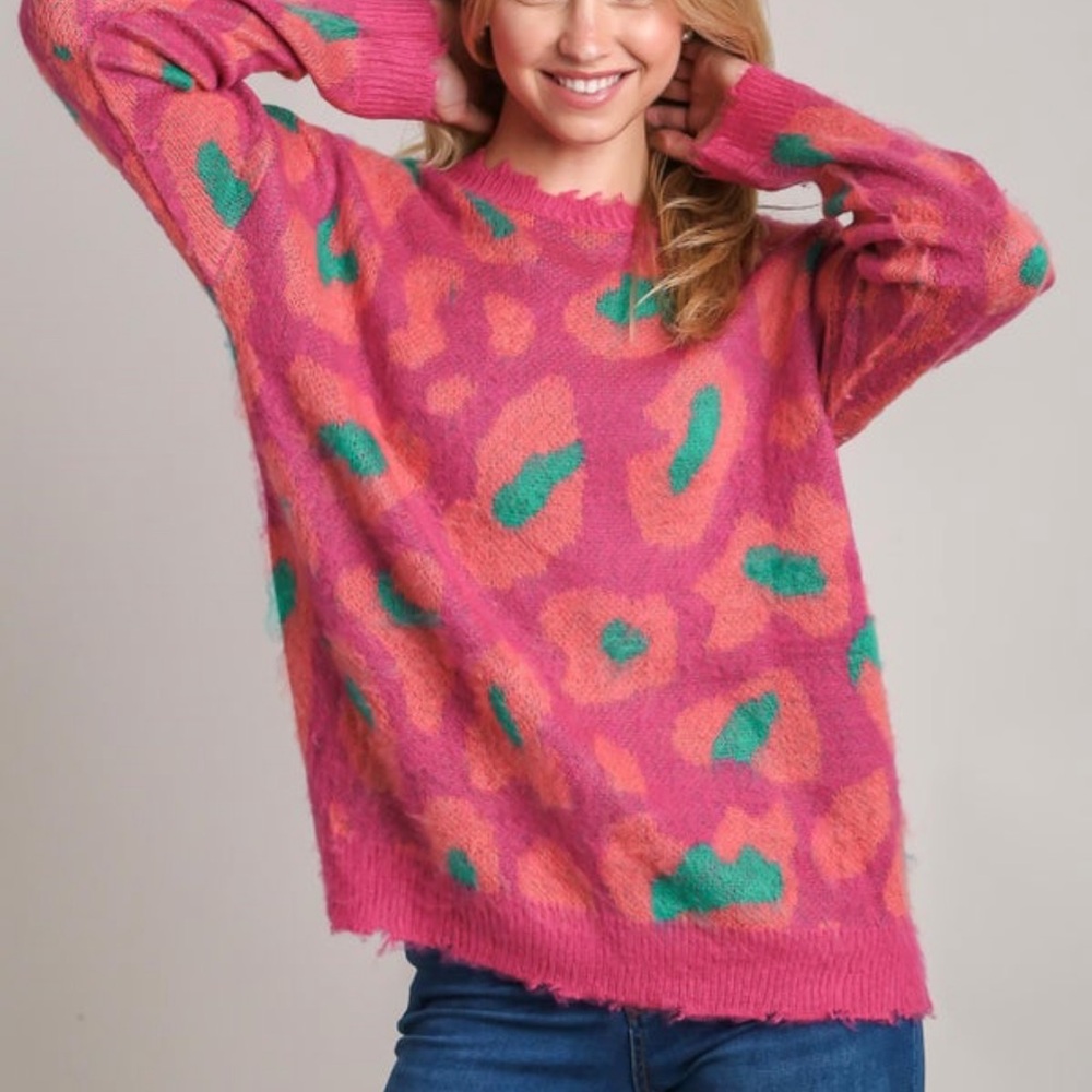 Umgee Pink and Green Leopard Print Sweater